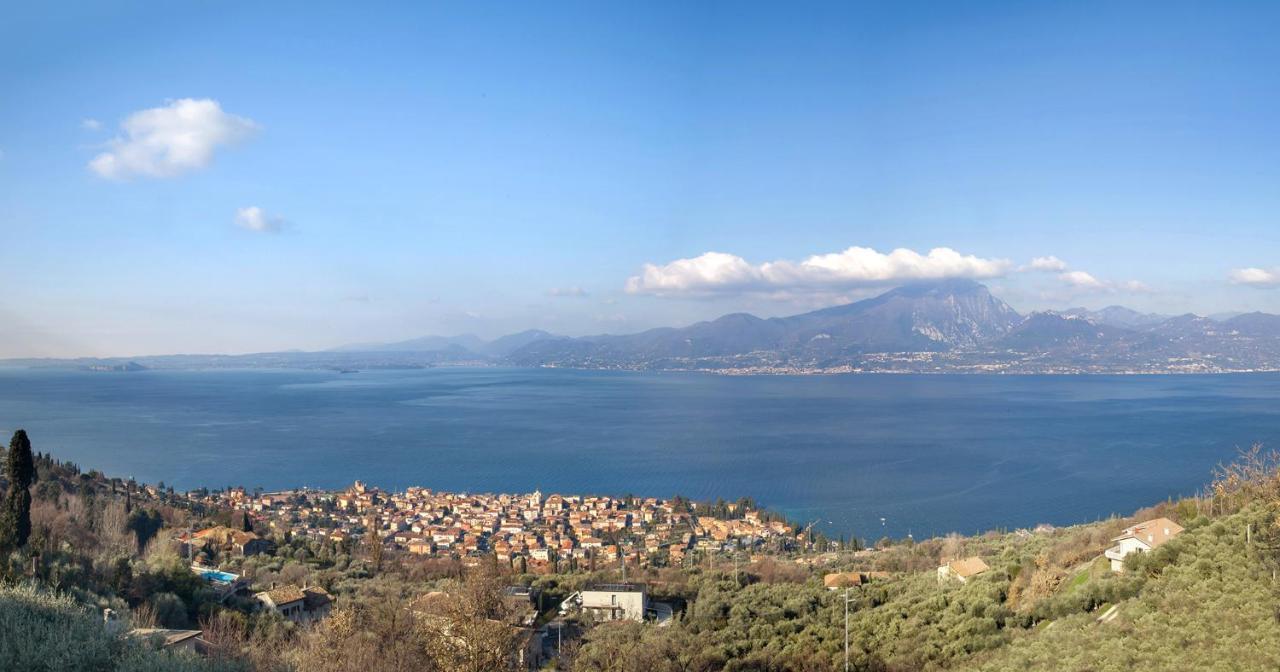 Villetta Olivi - Vista Mozzafiato Torri Del Benaco Exterior foto